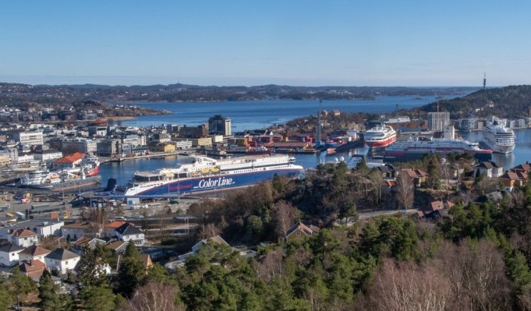 Dronebilde av Kilden og lagmannsholmen